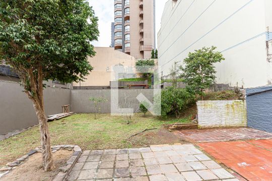 Casa para alugar com 1 quarto, 407m² em Centro, Novo Hamburgo