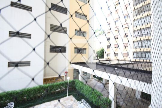 Vista de apartamento à venda com 3 quartos, 127m² em Cambuci, São Paulo