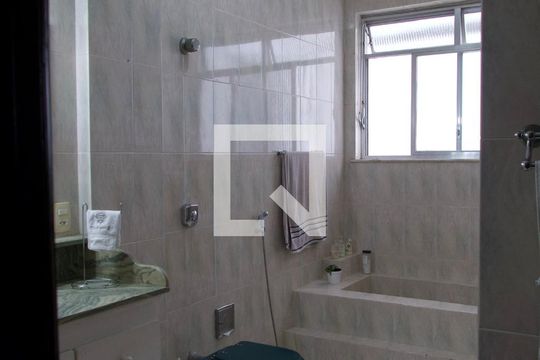 Banheiro social  de apartamento à venda com 4 quartos, 490m² em Leblon, Rio de Janeiro