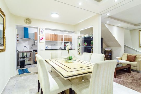 Sala de casa à venda com 5 quartos, 187m² em Vila Guarani (z Sul), São Paulo