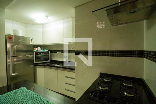 Cozinha de apartamento à venda com 1 quarto, 58m² em Liberdade, São Paulo