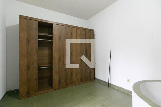 Quarto de casa para alugar com 1 quarto, 42m² em Cidade Líder, São Paulo