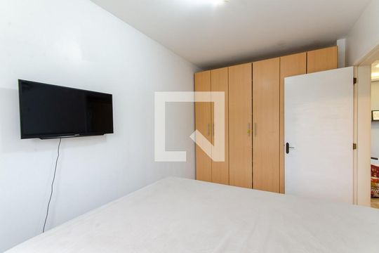 Quarto 1 de apartamento à venda com 2 quartos, 60m² em Glória, Porto Alegre
