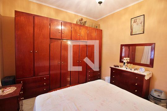 Quarto 1 de casa à venda com 4 quartos, 219m² em Anchieta, São Bernardo do Campo
