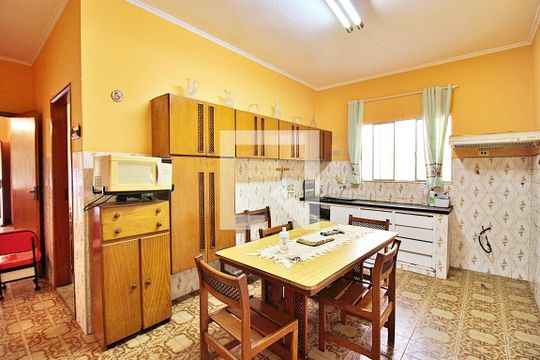 Cozinha de casa à venda com 4 quartos, 219m² em Anchieta, São Bernardo do Campo