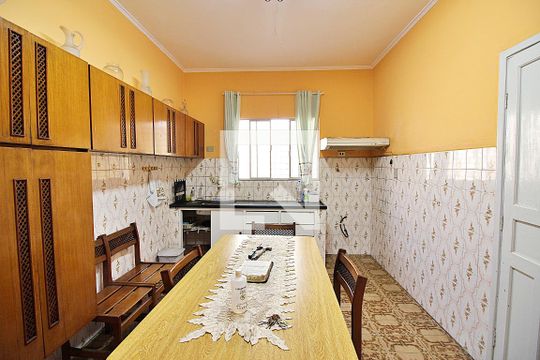 Cozinha de casa à venda com 4 quartos, 219m² em Anchieta, São Bernardo do Campo