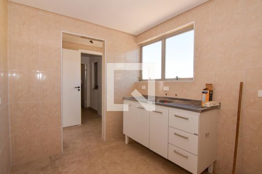 Cozinha de apartamento para alugar com 4 quartos, 190m² em Enseada, Guarujá
