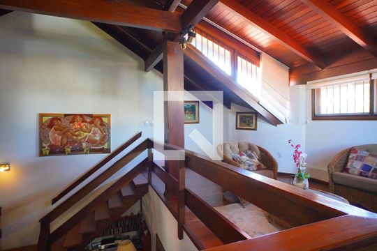 Sala 2 de casa à venda com 3 quartos, 390m² em Boa Vista, Porto Alegre
