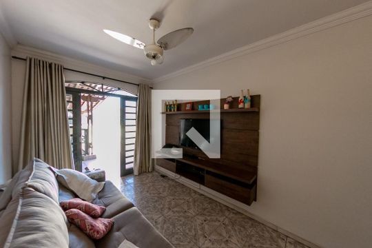 Quarto 2 de casa à venda com 3 quartos, 240m² em Inconfidentes, Contagem