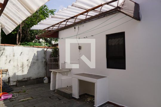 Área de Serviço de casa para alugar com 2 quartos, 55m² em Vila Palmeiras, São Paulo