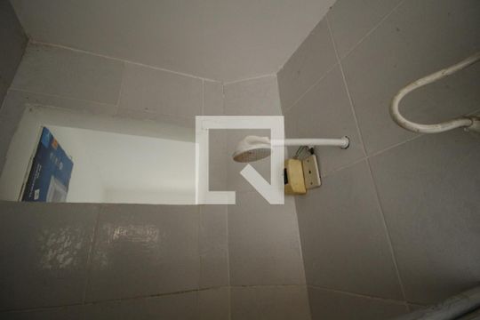 Chuveiro de apartamento para alugar com 1 quarto, 53m² em Engenho de Dentro, Rio de Janeiro