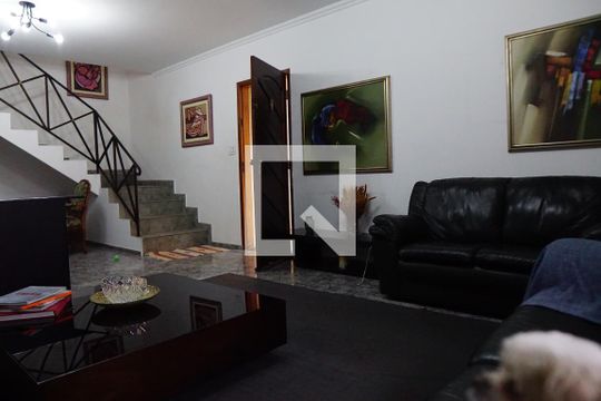 Sala de casa para alugar com 4 quartos, 444m² em Vila Palmeiras, São Paulo