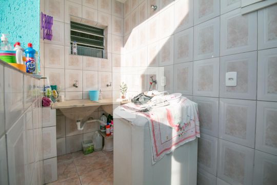 Área de Serviço de casa à venda com 3 quartos, 125m² em Parque Maria Luiza, São Paulo