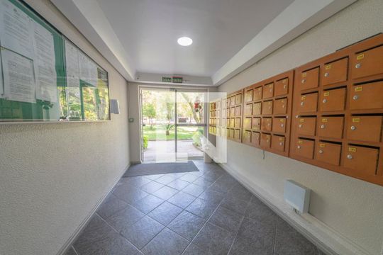 Hall de Entrada de apartamento para alugar com 2 quartos, 70m² em Padre Reus, São Leopoldo
