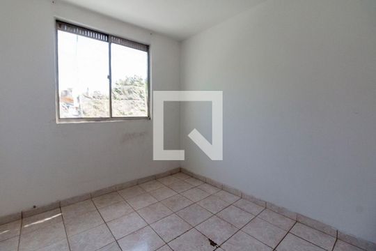 Quarto 2 de apartamento para alugar com 2 quartos, 51m² em Conjunto Residencial José Bonifácio, São Paulo