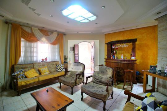 Sala de casa à venda com 3 quartos, 269m² em Vila Homero Thon, Santo André