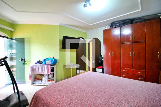 Quarto Suíte de casa à venda com 3 quartos, 269m² em Vila Homero Thon, Santo André
