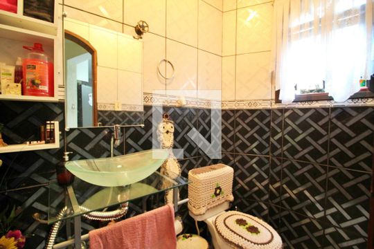 Lavabo de casa à venda com 3 quartos, 269m² em Vila Homero Thon, Santo André