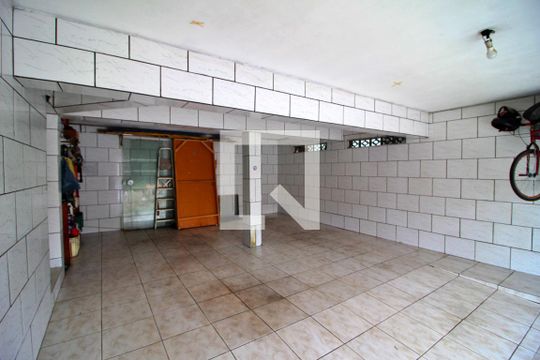 Garagem de casa à venda com 3 quartos, 269m² em Vila Homero Thon, Santo André