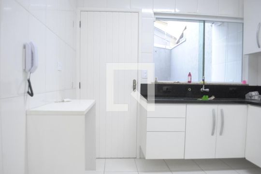 Cozinha de casa à venda com 3 quartos, 120m² em Vila Macedópolis, São Paulo