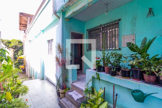 Entrada de casa à venda com 4 quartos, 451m² em Vila Bela, São Paulo