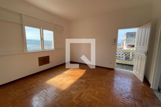 Apartamento para alugar com 2 quartos, 63m² em Jardim Vinte E Cinco de Agosto, Duque de Caxias