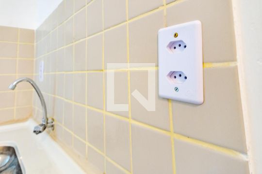 Detalhe cozinha de kitnet/studio para alugar com 1 quarto, 25m² em Garcia (vila Roseno), Salvador