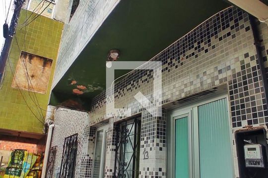 Fachada de kitnet/studio para alugar com 1 quarto, 25m² em Garcia (vila Roseno), Salvador