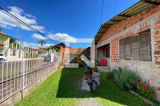 Área Externa de casa à venda com 2 quartos, 48m² em Feitoria, São Leopoldo
