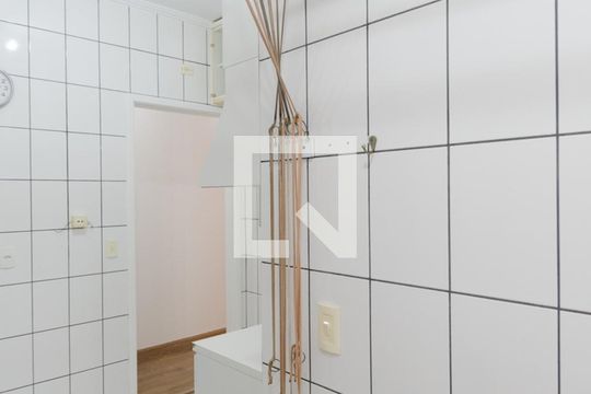 Área de serviço de apartamento para alugar com 2 quartos, 56m² em Independência, São Bernardo do Campo