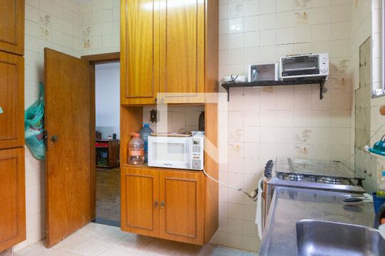 Cozinha de apartamento para alugar com 3 quartos, 106m² em Bom Retiro, São Paulo