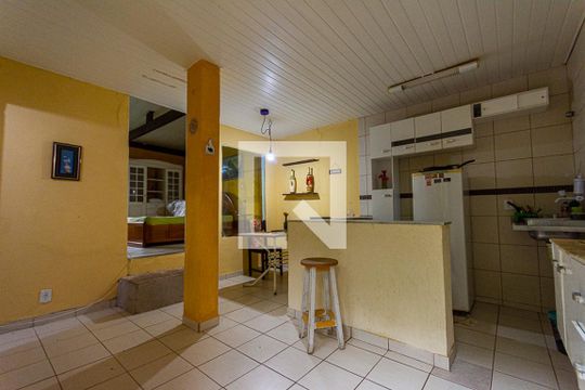 Casa de Condomínio para alugar com 1 quarto, 52m² em Itaipu, Niterói