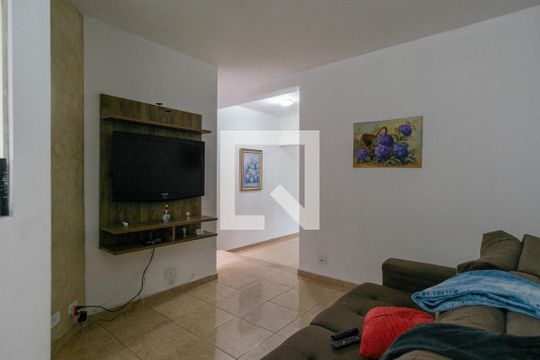 Sala de casa à venda com 3 quartos, 160m² em Jardim Santo Elias, São Paulo