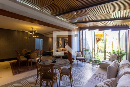 Sala 1º Andar de casa à venda com 6 quartos, 350m² em Santa Teresa, Rio de Janeiro
