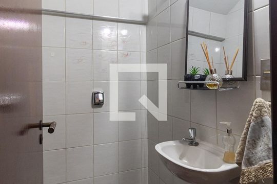Lavabo de casa à venda com 2 quartos, 297m² em Jardim da Saúde, São Paulo
