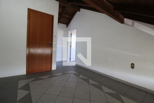 Sala 2 de casa à venda com 4 quartos, 233m² em Igara, Canoas