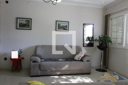 Sala de Estar de casa à venda com 4 quartos, 233m² em Igara, Canoas