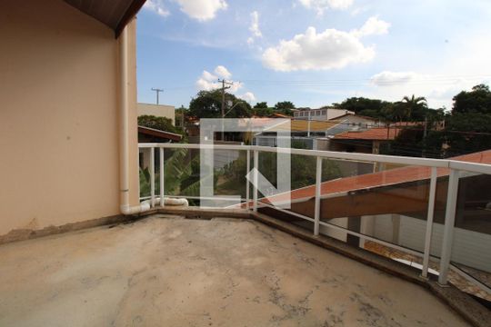 Varanda do Quarto 1 (suíte) de casa para alugar com 4 quartos, 425m² em Vila Nogueira, Campinas