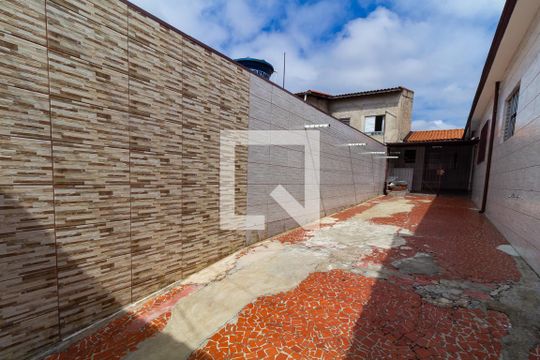Garagem de casa para alugar com 1 quarto, 42m² em Vila Santa Clara, São Paulo