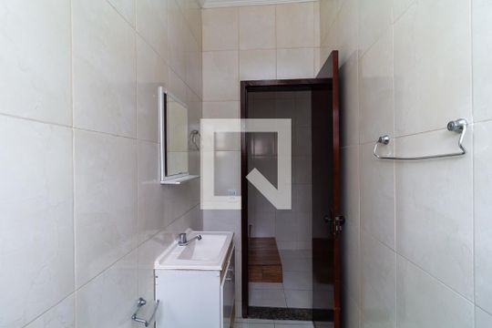 Banheiro de casa para alugar com 1 quarto, 42m² em Vila Santa Clara, São Paulo