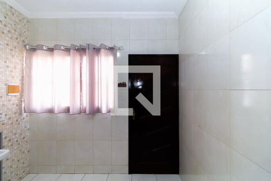 Área de Serviço de casa para alugar com 1 quarto, 42m² em Vila Santa Clara, São Paulo
