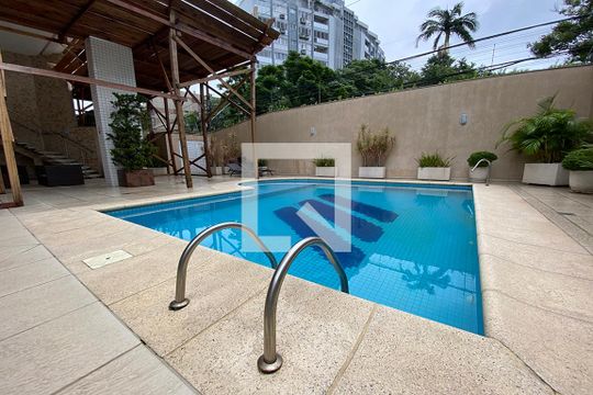 Área comum - Piscina de apartamento à venda com 3 quartos, 105m² em Centro, Novo Hamburgo
