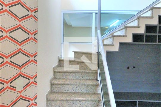 Sala de casa à venda com 3 quartos, 180m² em Vila São Ricardo, Guarulhos
