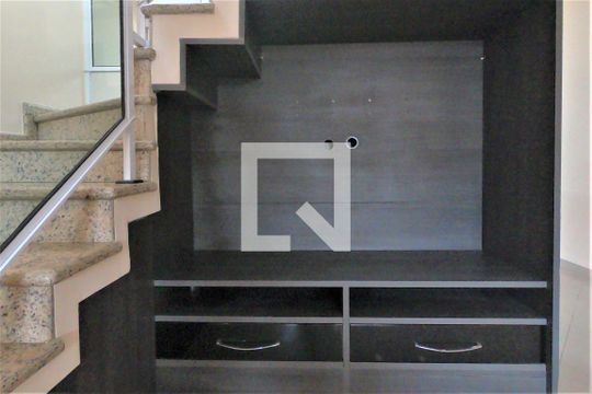 Sala de casa à venda com 3 quartos, 180m² em Vila São Ricardo, Guarulhos