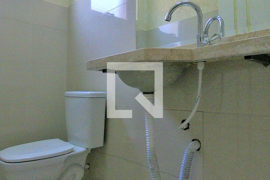 Lavabo de casa à venda com 3 quartos, 180m² em Vila São Ricardo, Guarulhos