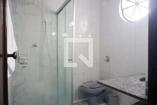 Banheiro da Suíte de casa à venda com 4 quartos, 160m² em Cangaiba, São Paulo