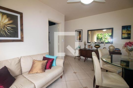 Sala de apartamento à venda com 3 quartos, 87m² em Jardim Botânico, Porto Alegre