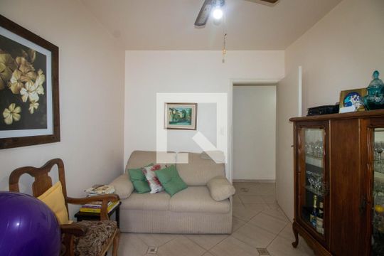 Quarto 1 de apartamento à venda com 3 quartos, 87m² em Jardim Botânico, Porto Alegre