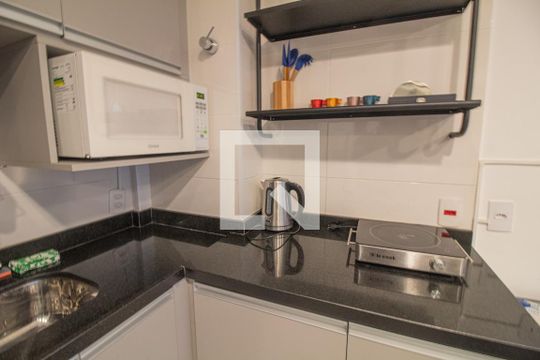 Cozinha de kitnet/studio à venda com 1 quarto, 50m² em Chácara Santo Antônio (zona Sul), São Paulo