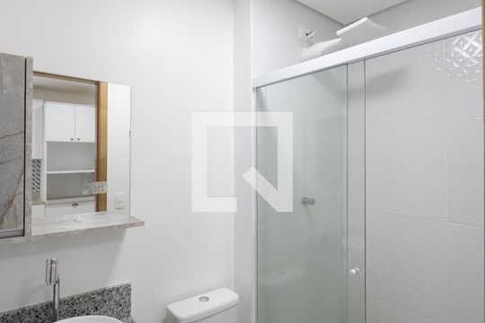 Banheiro Social de kitnet/studio para alugar com 1 quarto, 24m² em Tatuapé, São Paulo